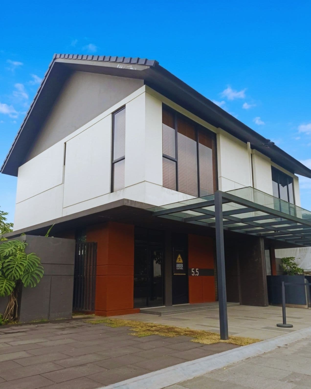 Cendana Suites 5.5 Standard
